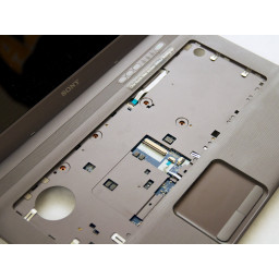 Замена клавиатуры Sony Vaio PCG-7184L (VGN-NW240F)